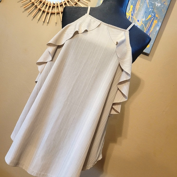 Neutral Tank Top - Picture 1 of 3